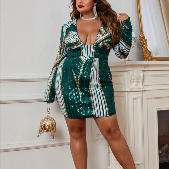 Plus Size Luxe Sequin Party Formal Body-con Dress - Picture 4 of 12